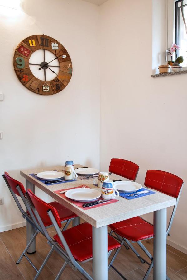 Al Rost B&B Luino Exterior photo